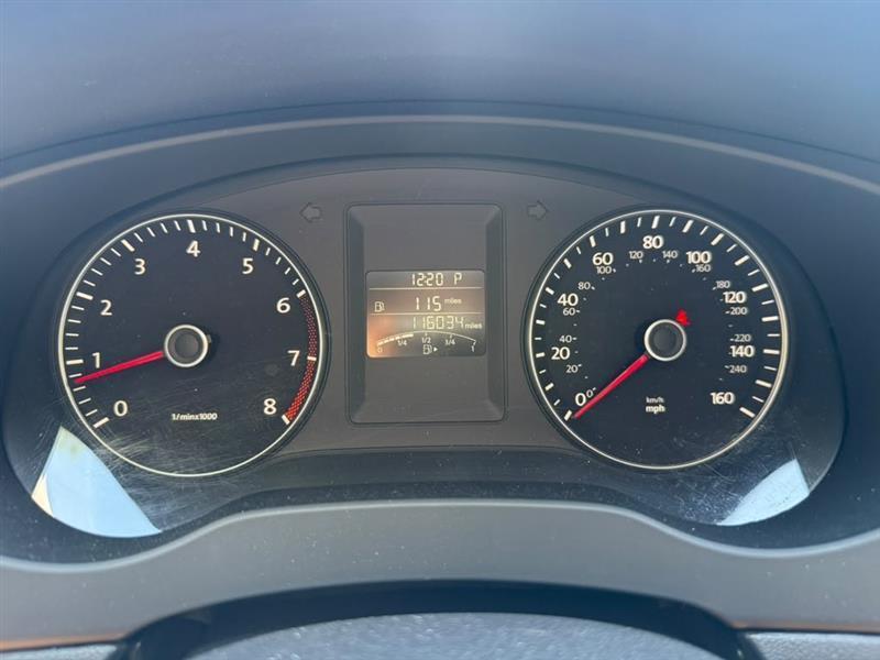 Volkswagen Jetta  2014