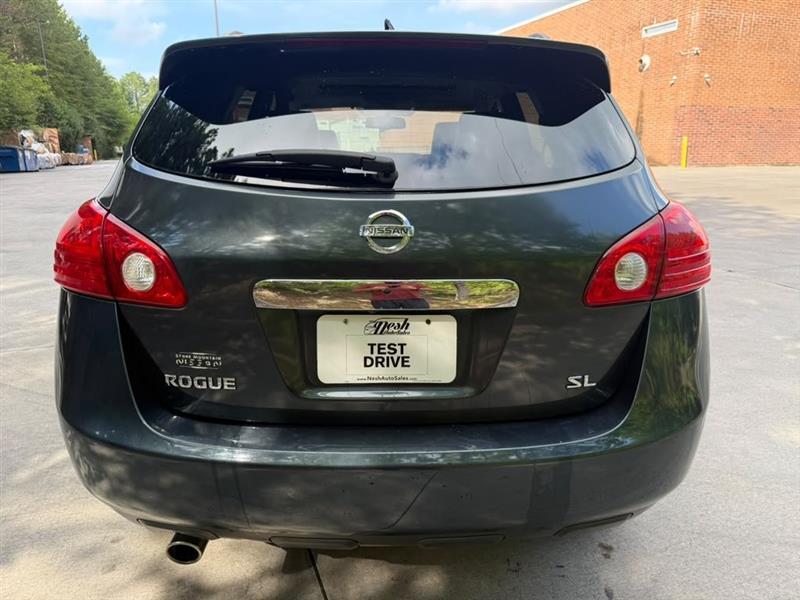 Nissan Rogue  2013