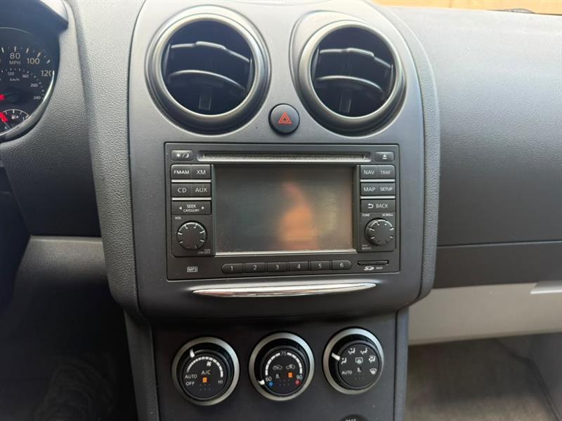 Nissan Rogue  2013