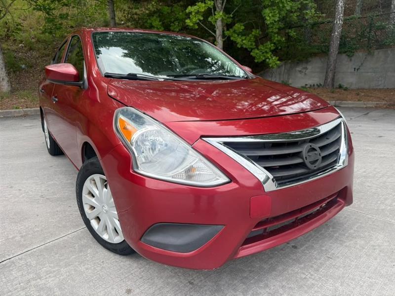 Nissan Versa  2017
