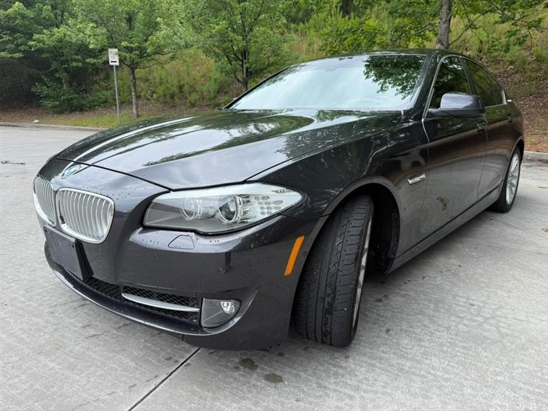 BMW 5-Series  2013