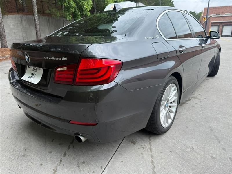 BMW 5-Series  2013