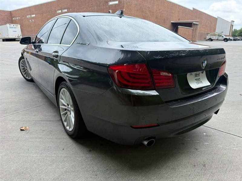 BMW 5-Series  2013
