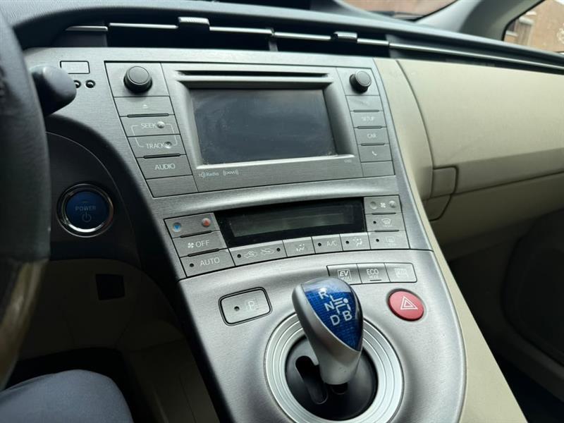 Toyota Prius  2013