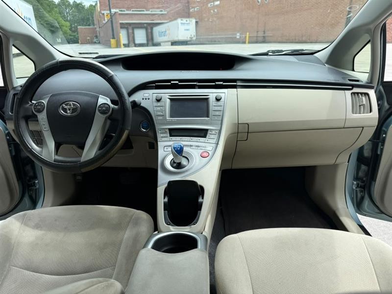 Toyota Prius  2013