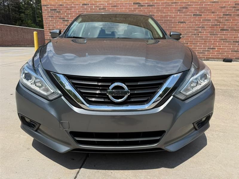 Nissan Altima  2018
