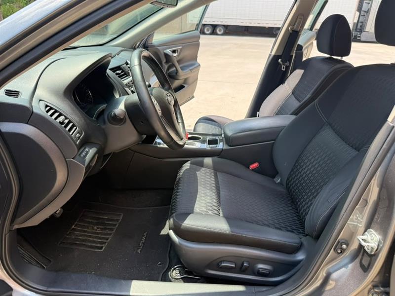 Nissan Altima  2018