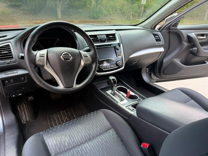 Nissan Altima  2018