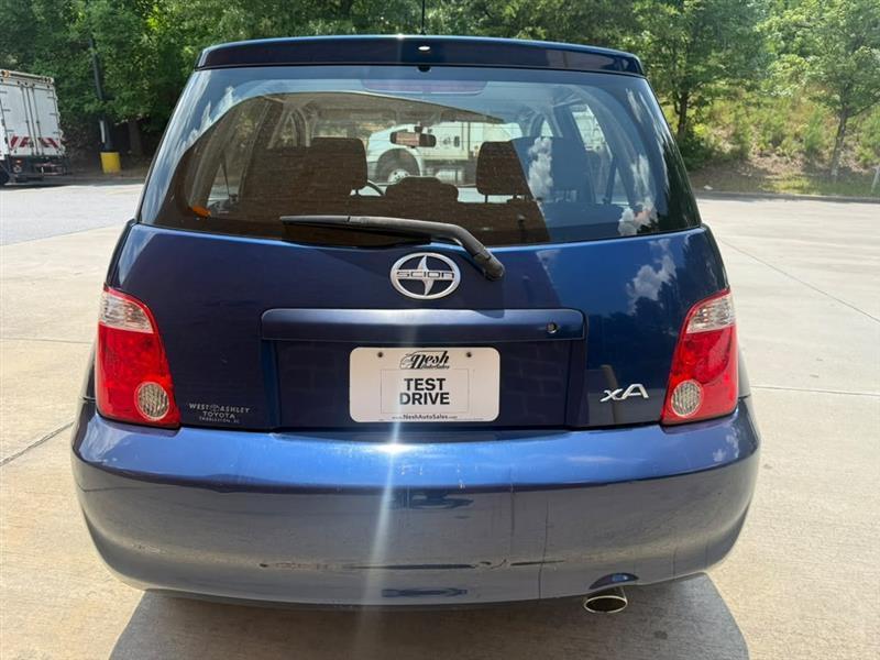 Scion xA  2006