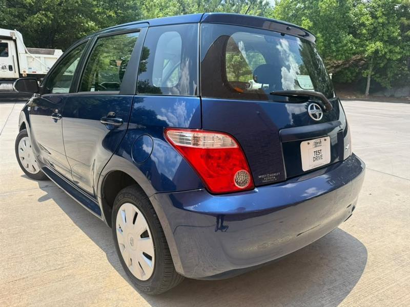 Scion xA  2006