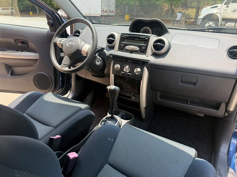 Scion xA  2006
