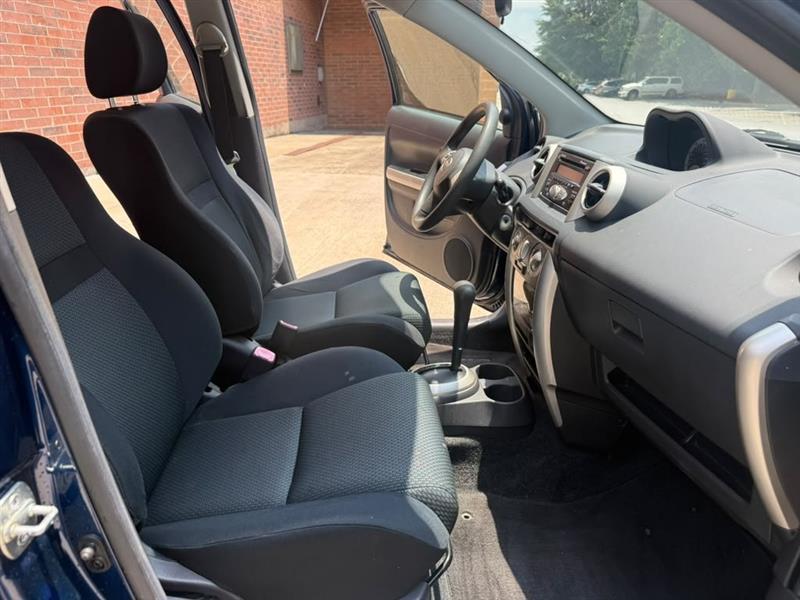 Scion xA  2006