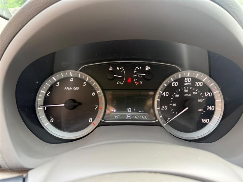 Nissan Sentra  2014
