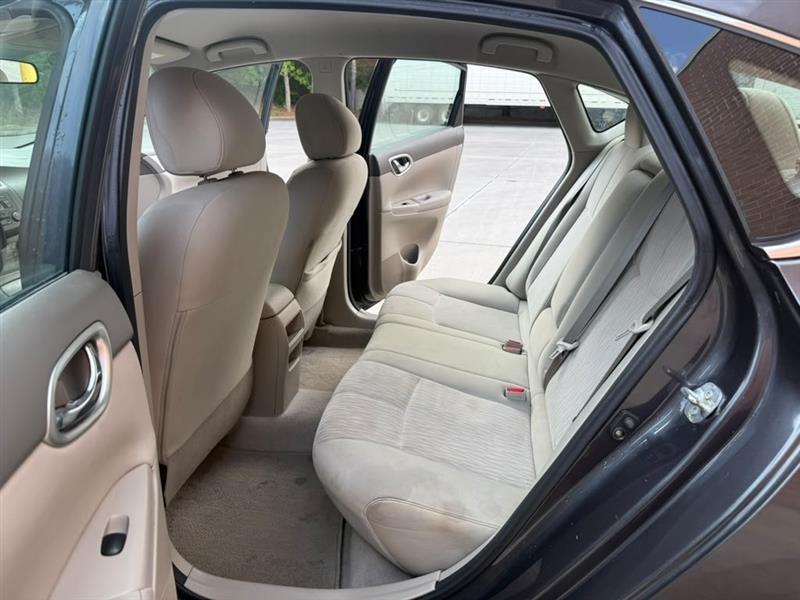 Nissan Sentra  2014