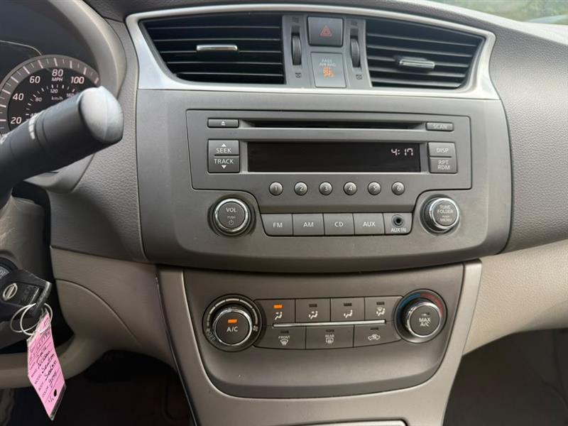 Nissan Sentra  2014