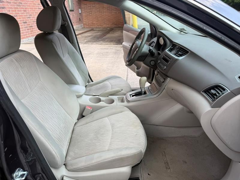 Nissan Sentra  2014