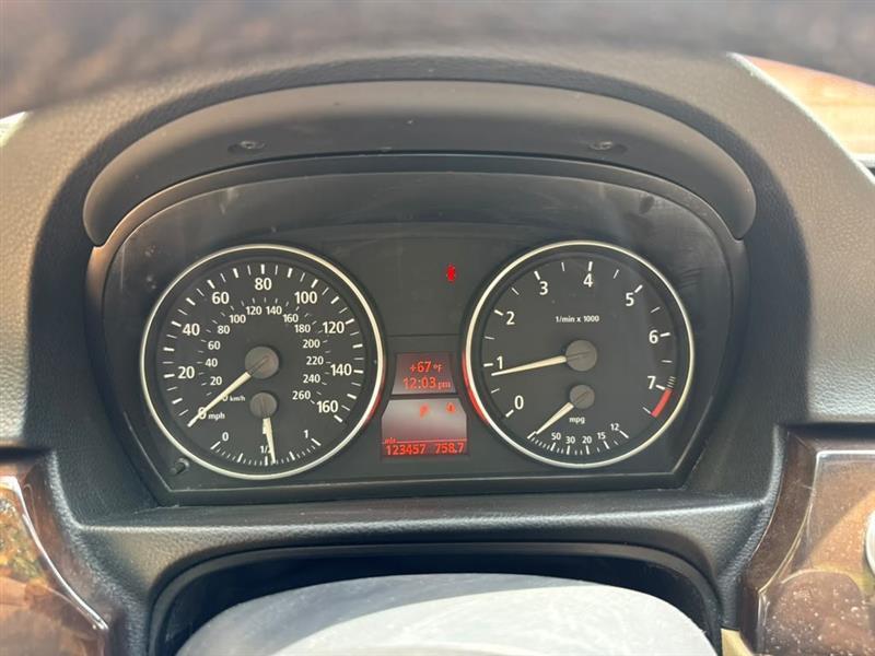 BMW 3-Series  2006