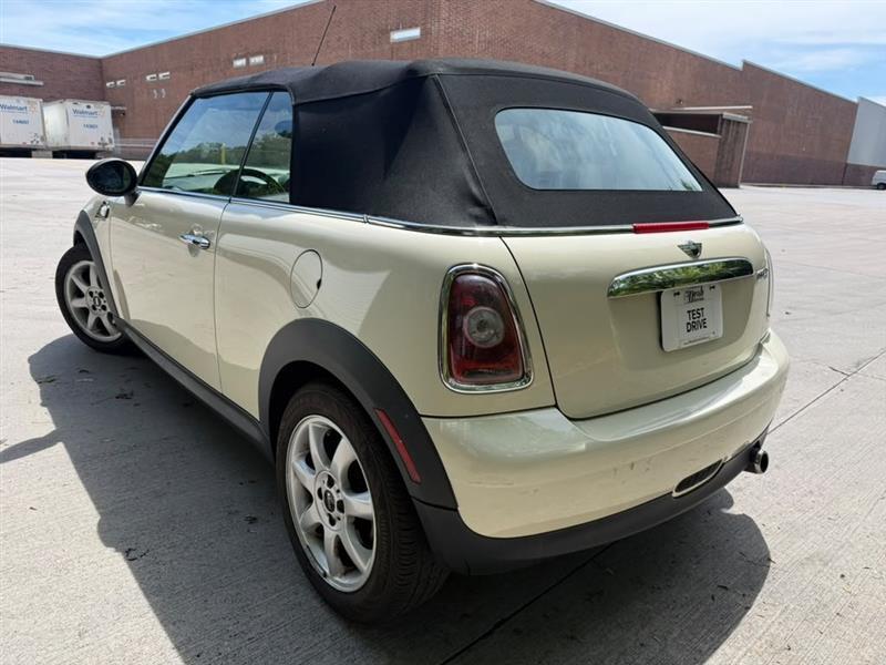 MINI Cooper  2009