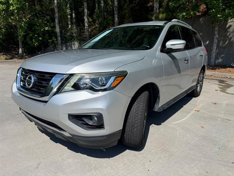 Nissan Pathfinder  2017