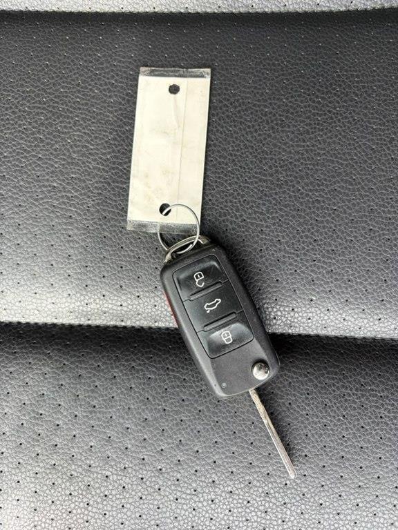 Volkswagen Tiguan  2013