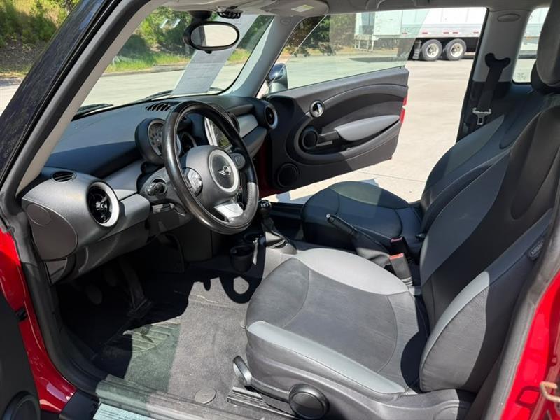 MINI Cooper  2010