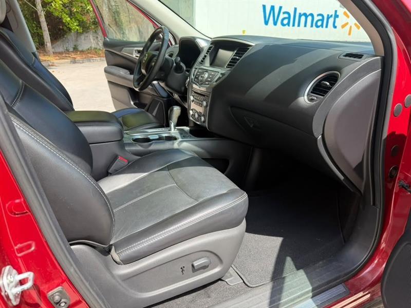 Nissan Pathfinder  2017