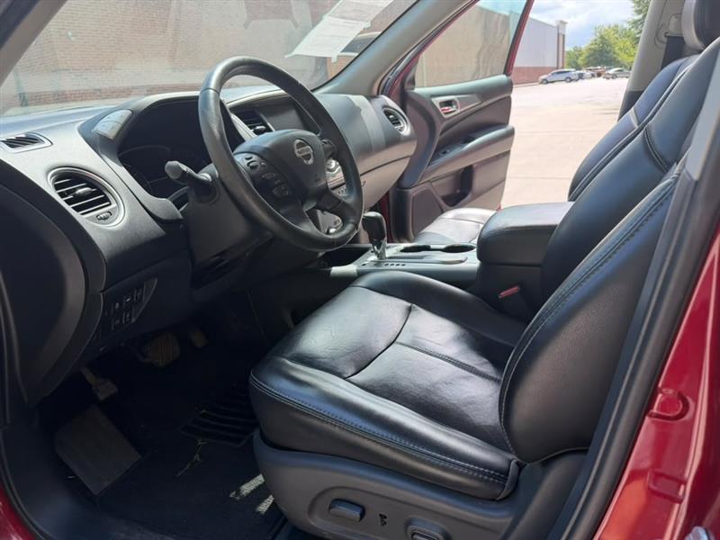 Nissan Pathfinder  2017