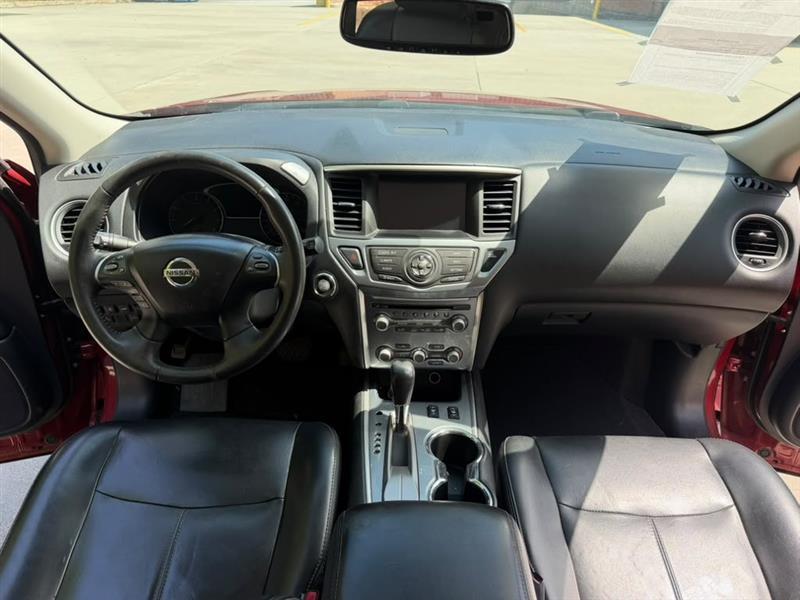 Nissan Pathfinder  2017
