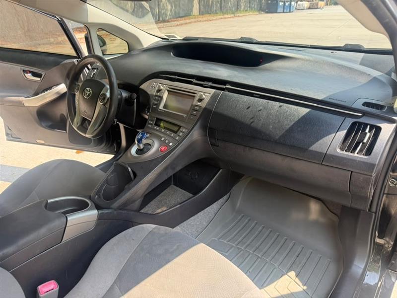Toyota Prius  2013