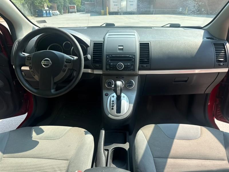Nissan Sentra  2012