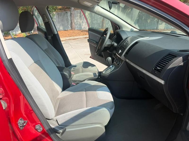 Nissan Sentra  2012