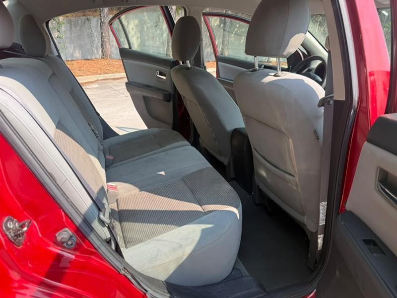 Nissan Sentra  2012