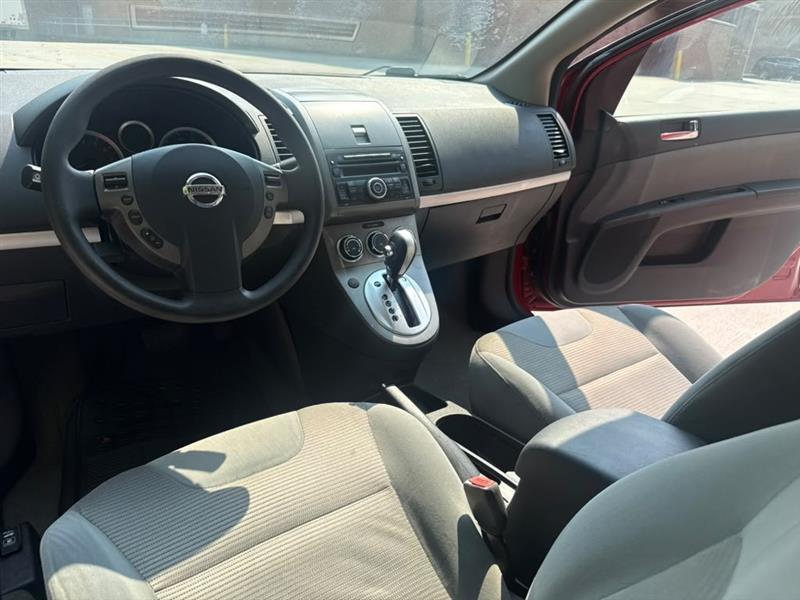 Nissan Sentra  2012