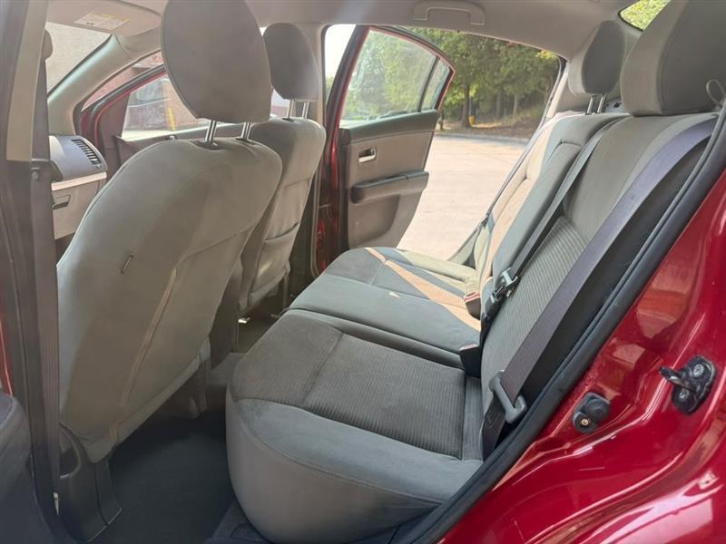 Nissan Sentra  2012