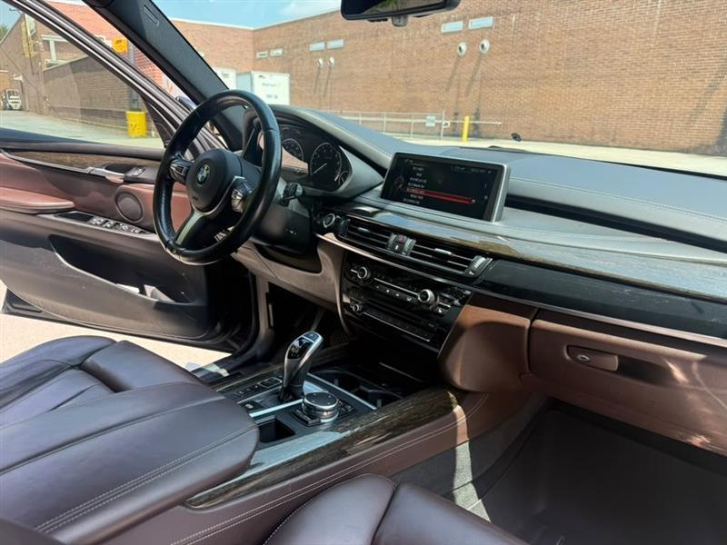 BMW X5  2016