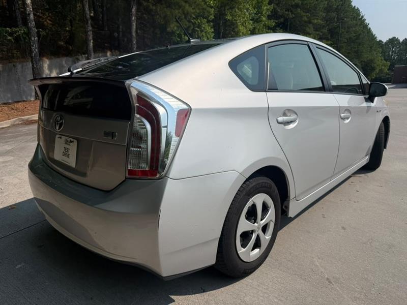 Toyota Prius  2013
