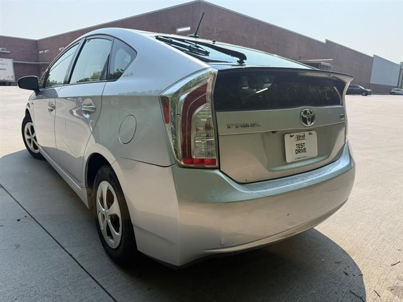 Toyota Prius  2013