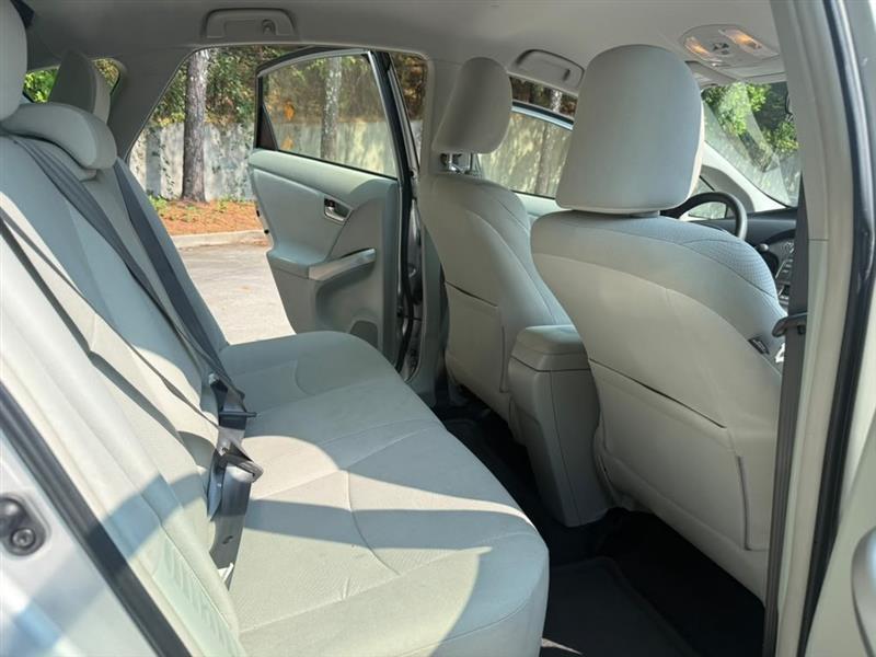 Toyota Prius  2013