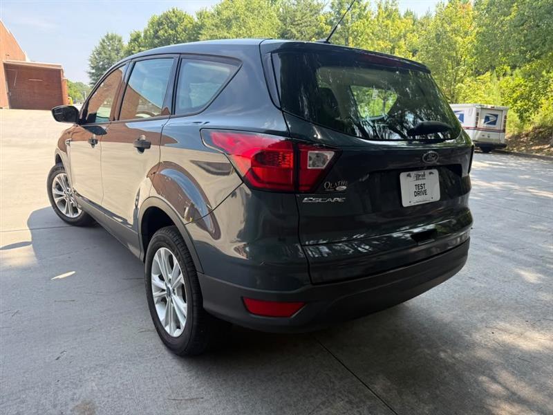 Ford Escape  2019
