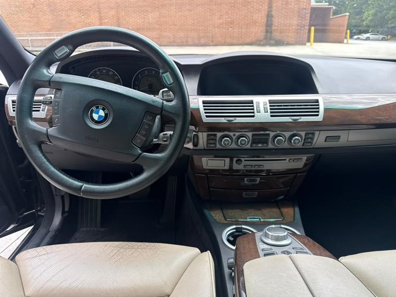 BMW 7-Series  2006