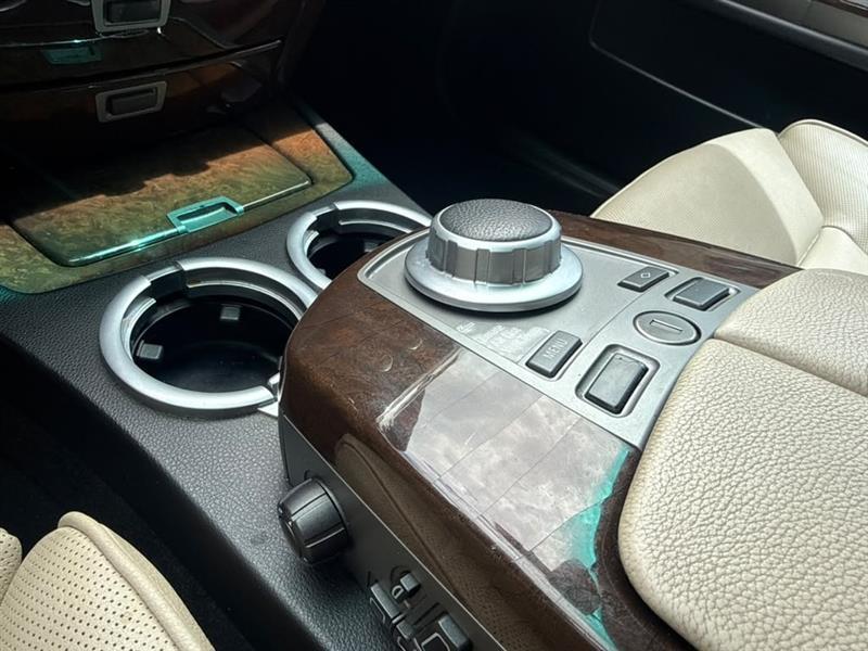 BMW 7-Series  2006