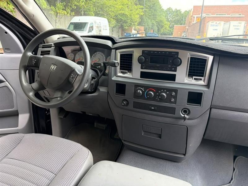 Dodge Ram 1500  2008