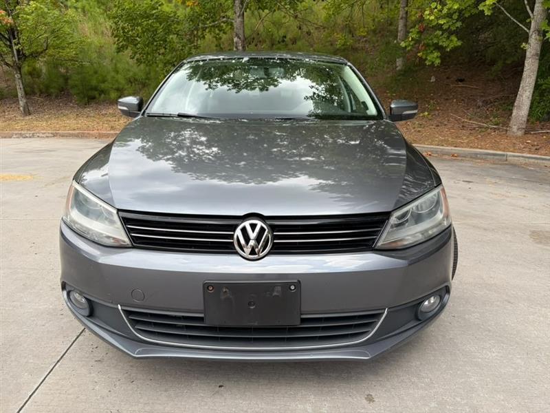 Volkswagen Jetta  2012