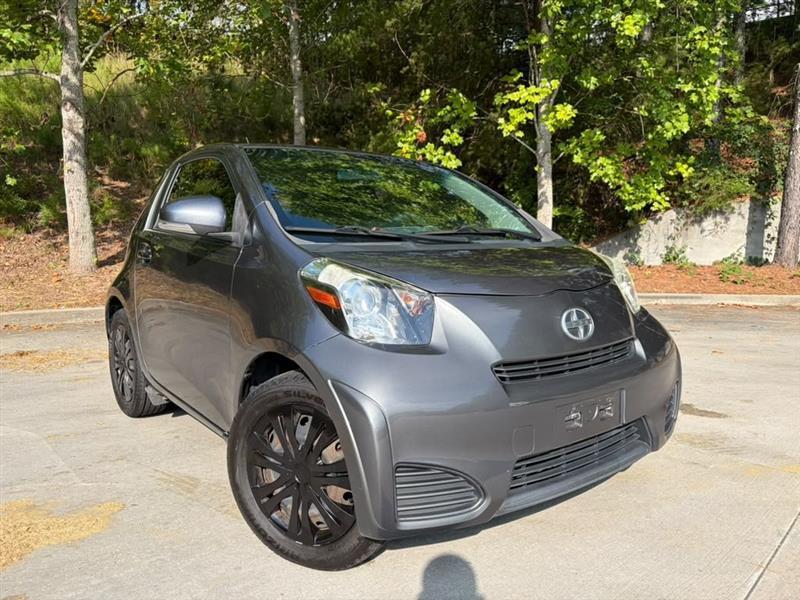 Scion iQ  2012