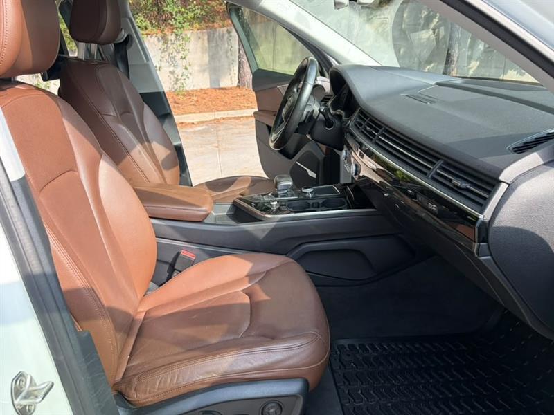 Audi Q7  2017