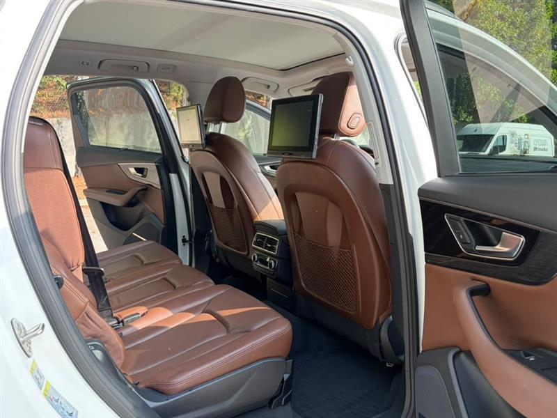 Audi Q7  2017