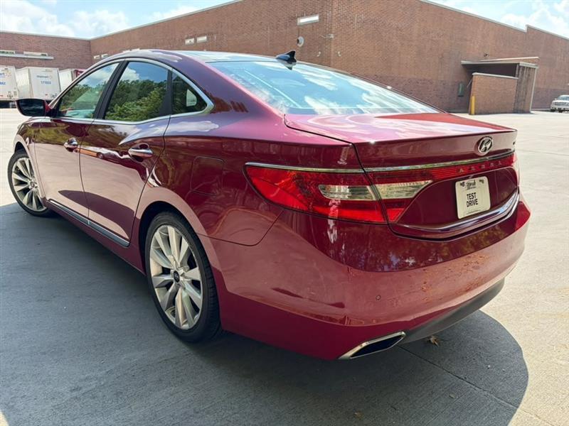 Hyundai Azera  2016
