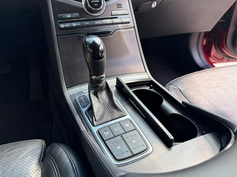 Hyundai Azera  2016
