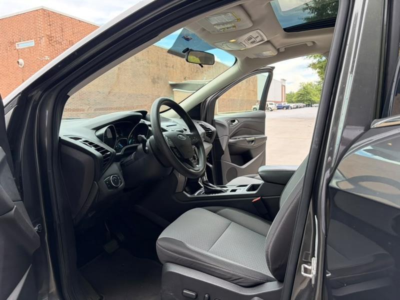 Ford Escape  2017