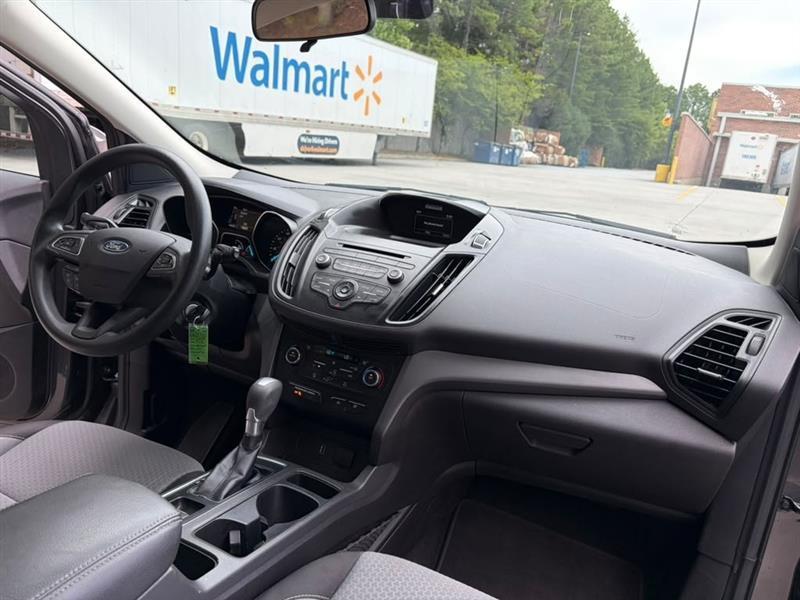 Ford Escape  2017